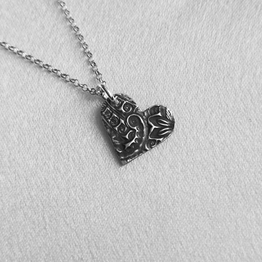 hõbe, ripats, süda, kaelakee, valentinipäev