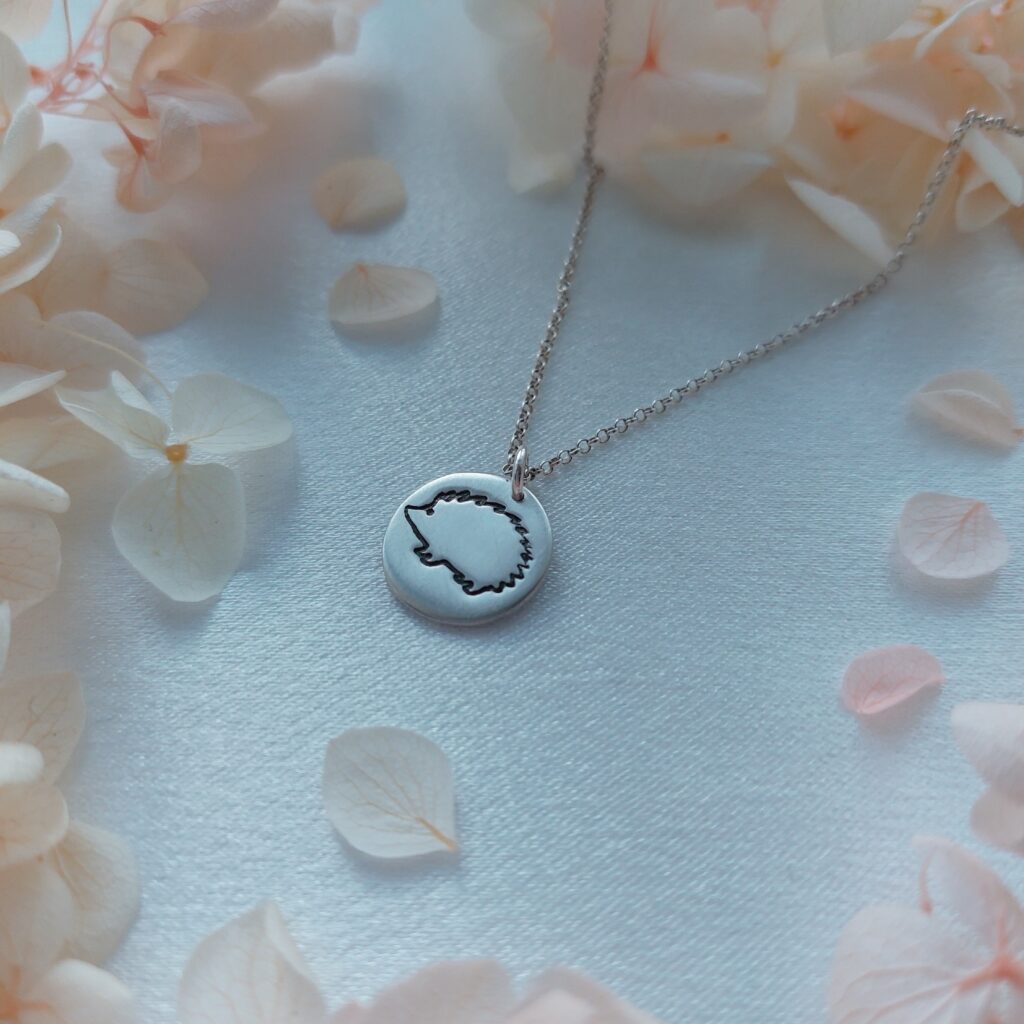 hõbedast ehted siil