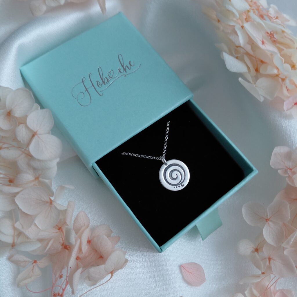 hõbe, ripats, tänulikkus